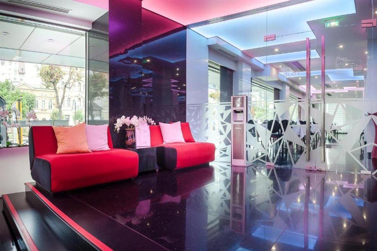 Târgu-Mureş Plaza V Executive Hotel מראה חיצוני תמונה