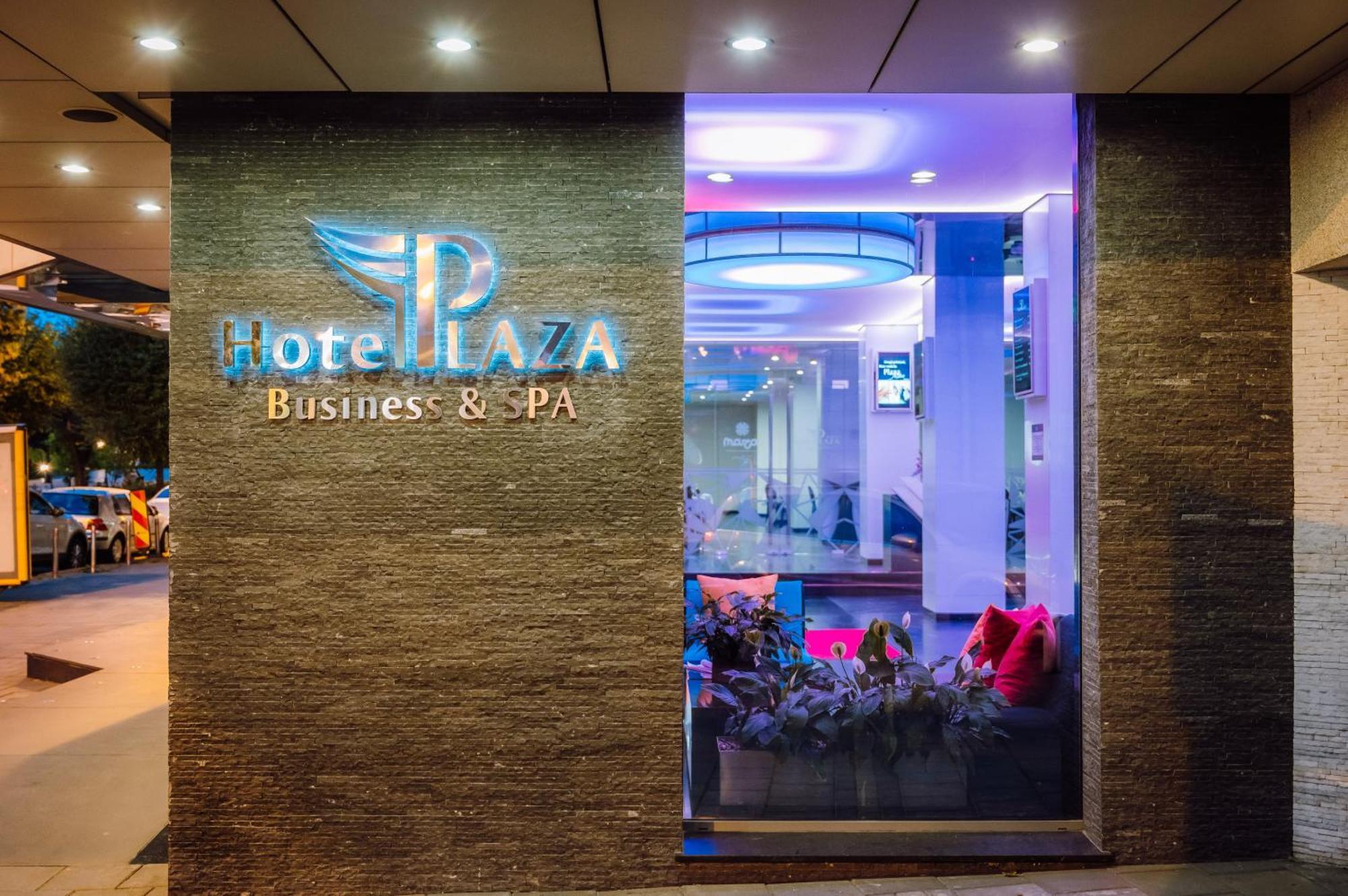 Târgu-Mureş Plaza V Executive Hotel מראה חיצוני תמונה